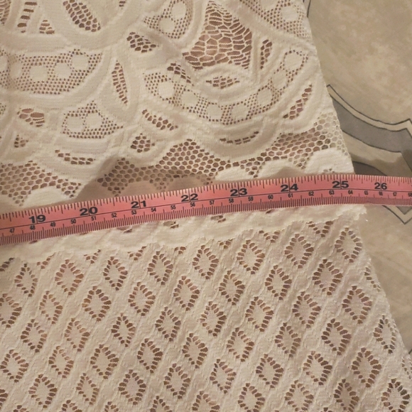 ASOS PETITE Lace Dress - Picture 7 of 7